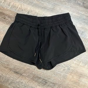 Lululemon women’s shorts